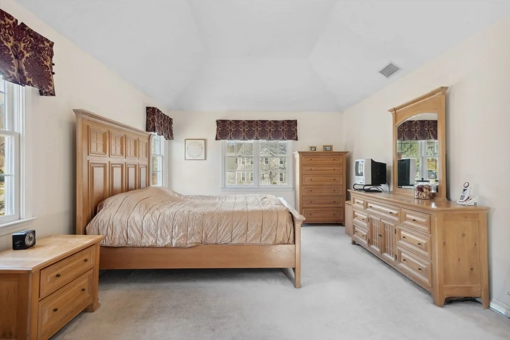 Photo of 100 Omalley Rd