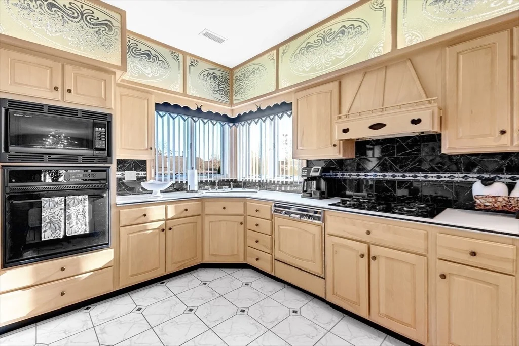 Photo of 201 Montgomery Cir
