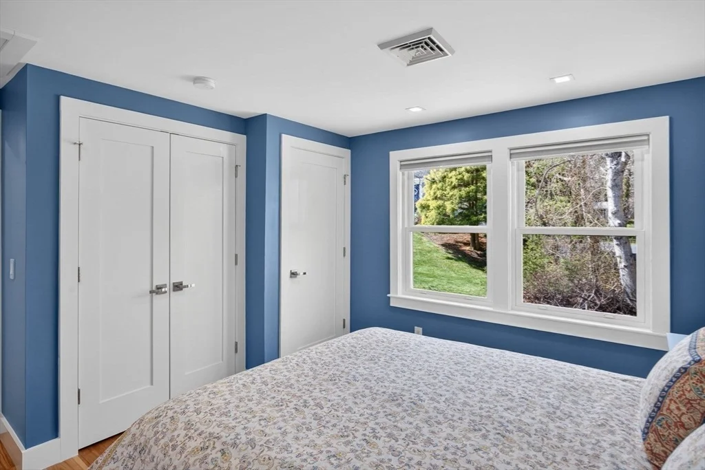 Photo of 28 Chipman Rd