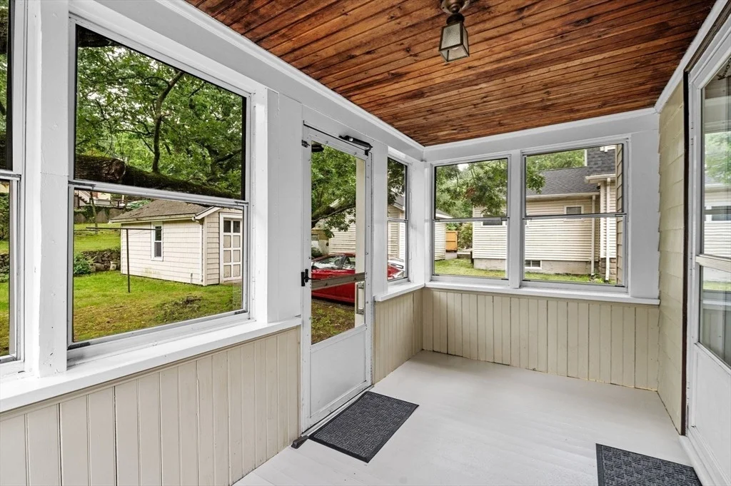 Photo of 33 Intervale Ave