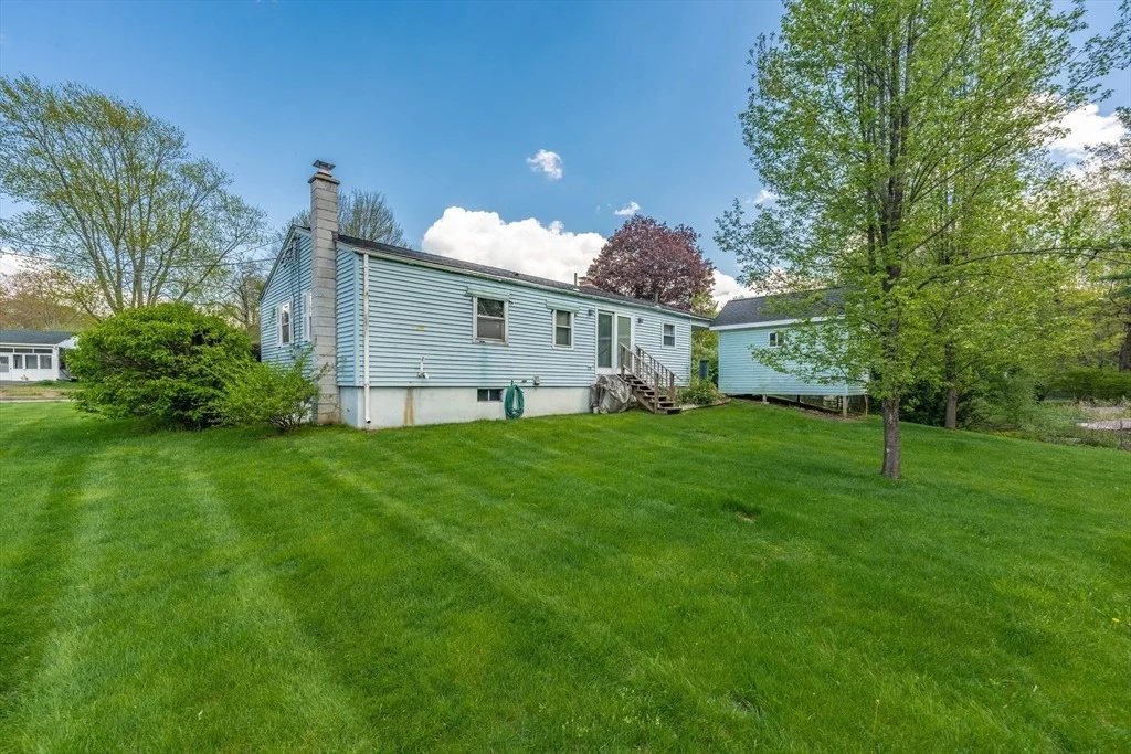 Photo of 183 Brookside Cir