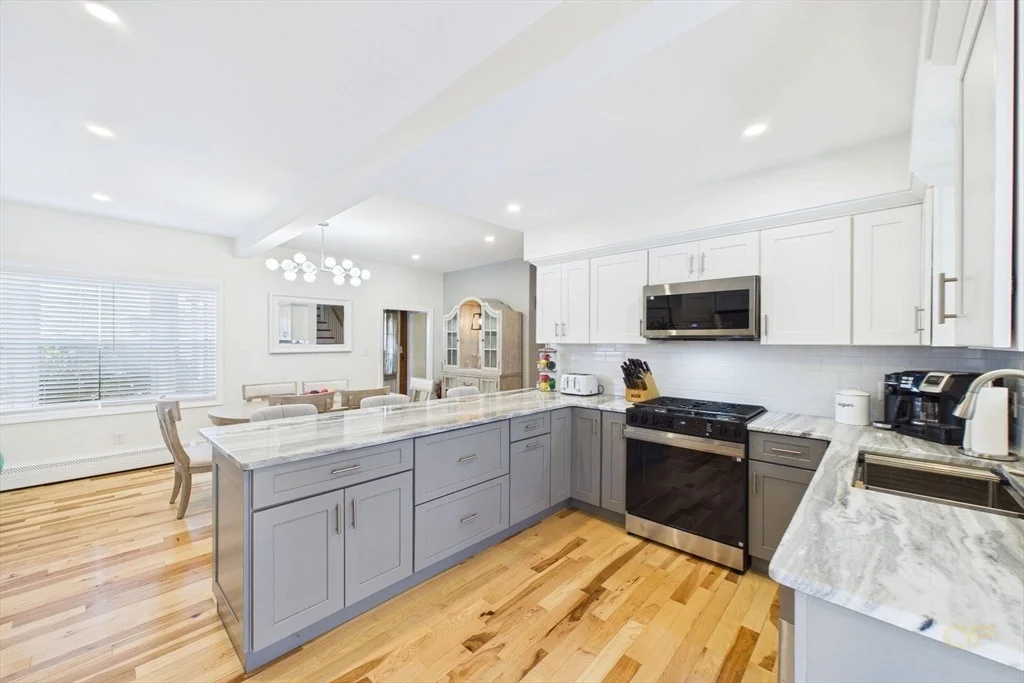 Photo of 87 Stowe St