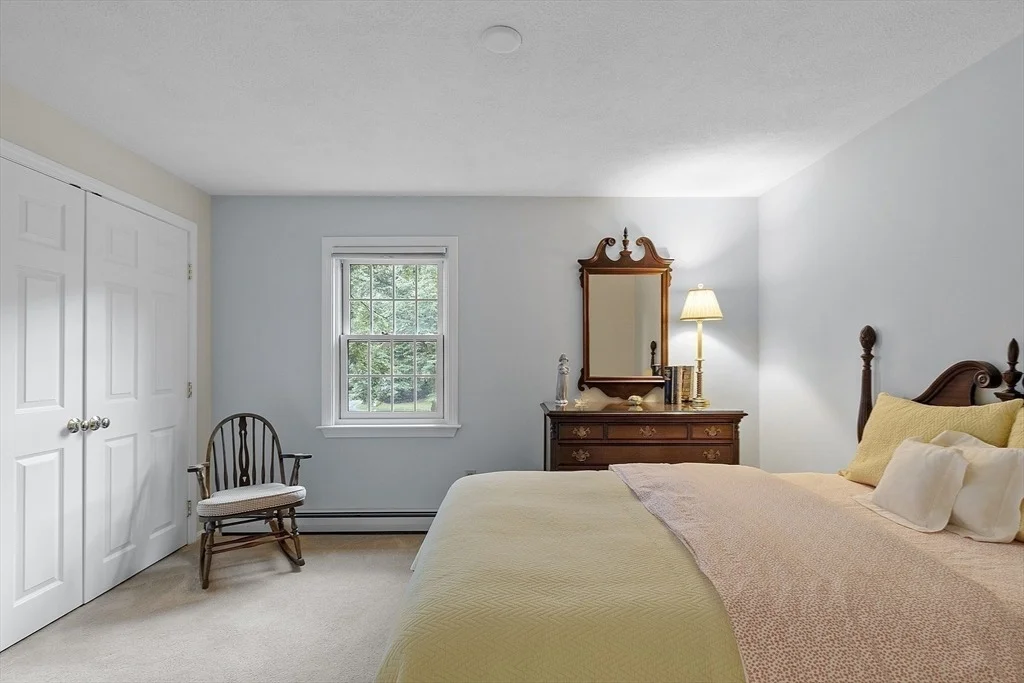 Photo of 25 Algonquin Avenue