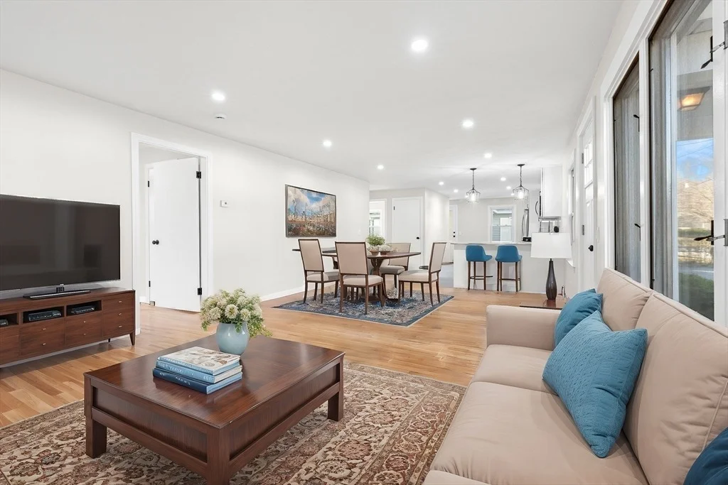 Photo of 2 Glen Forest Lane
