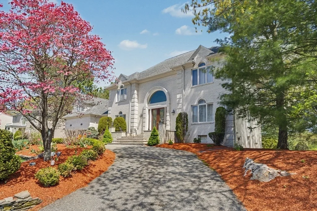 Photo of 29 Hammersmith Dr