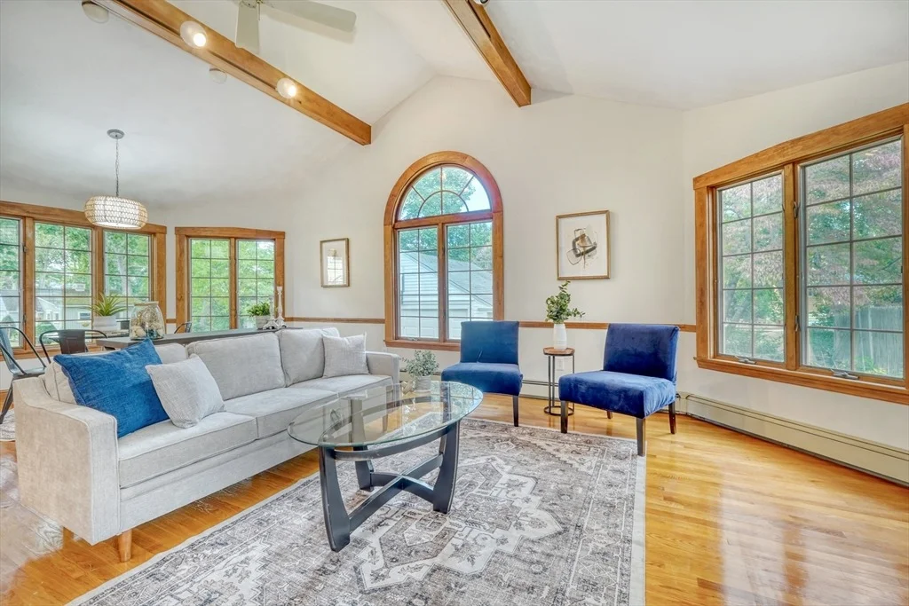 Photo of 76 Lovell Rd
