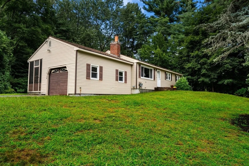 Photo of 16 Crown Rd