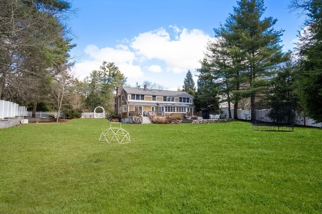 Photo of 48 Sunset Rd