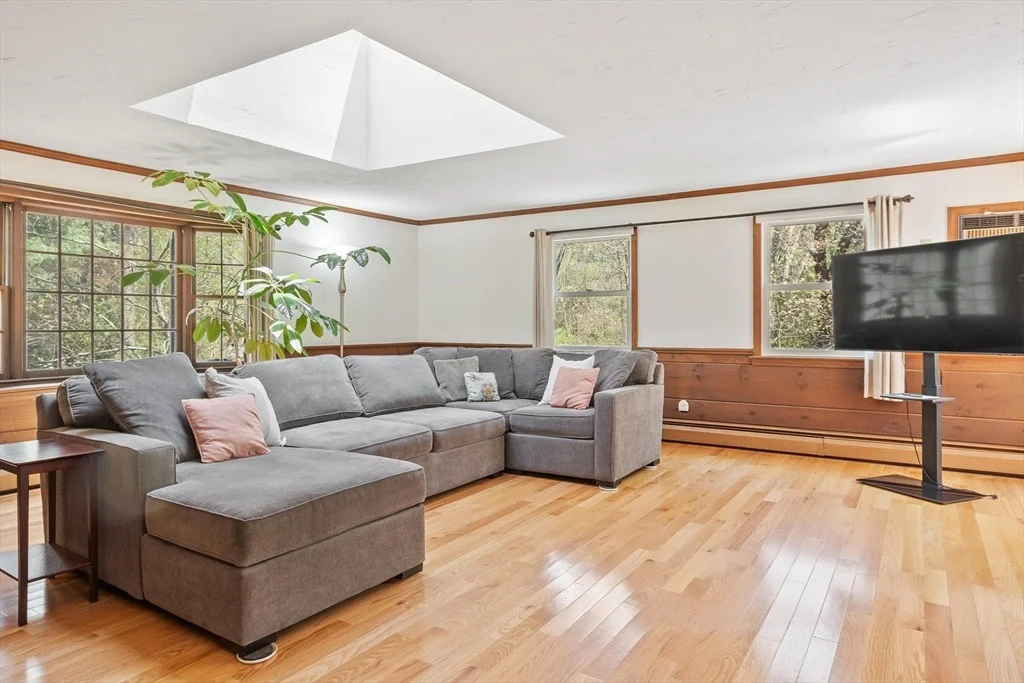 Photo of 14 Minot Avenue