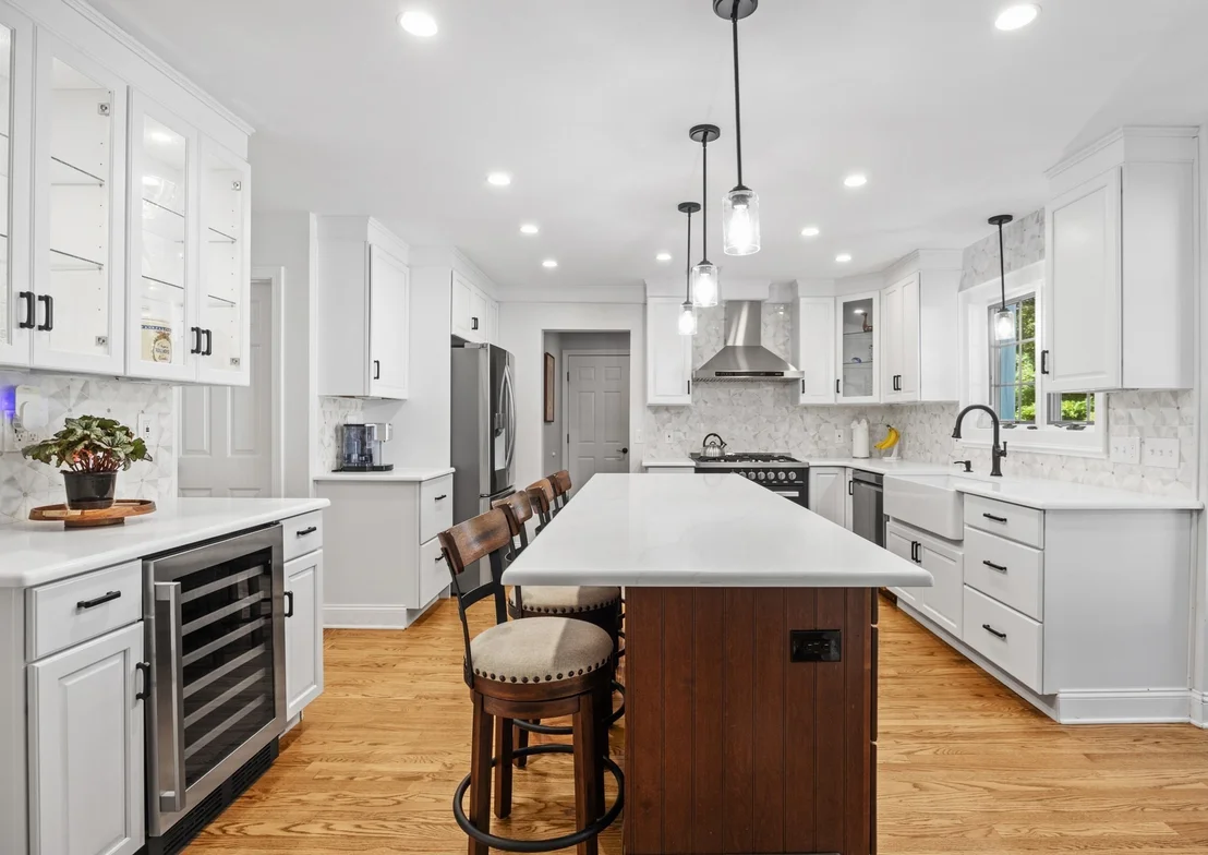 Photo of 101 Diniz Drive