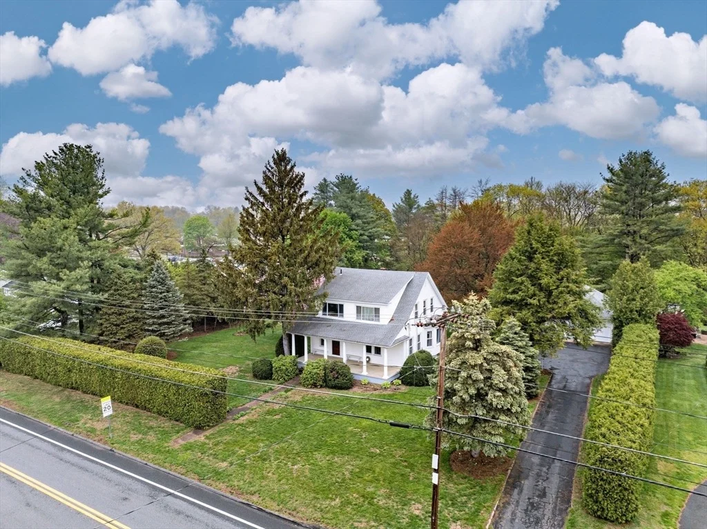 Photo of 726 Amostown Rd