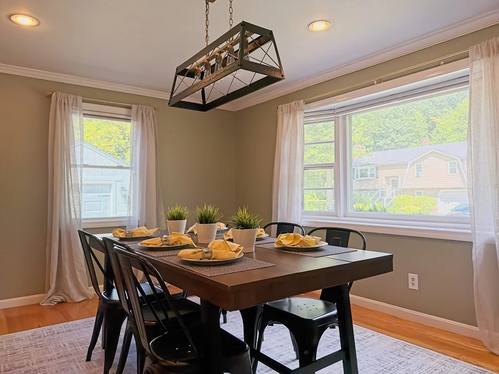 Photo of 476 Pelham Rd