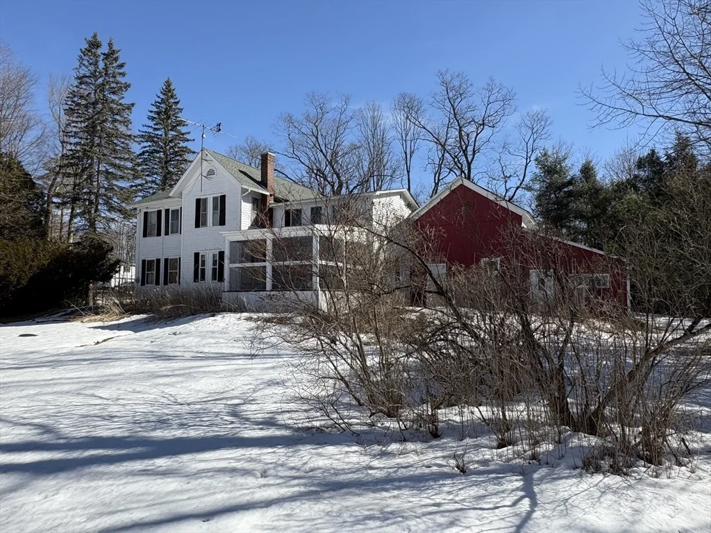 Photo of 419 Main Road