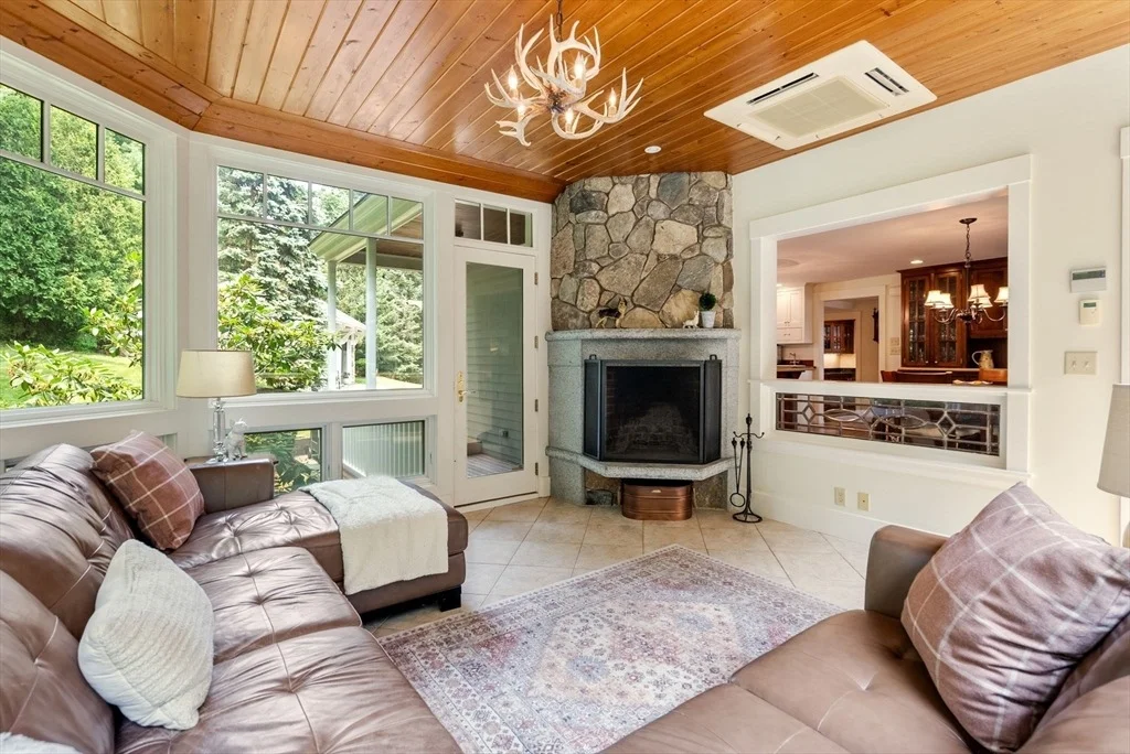 Photo of 32 Intervale Rd