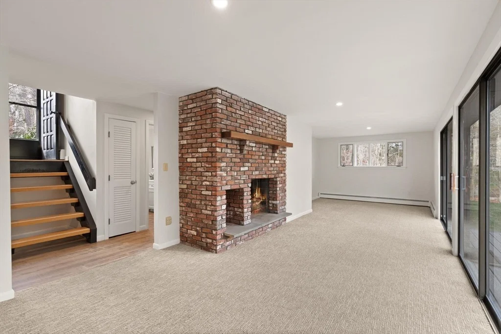 Photo of 16 Ledgewood Road