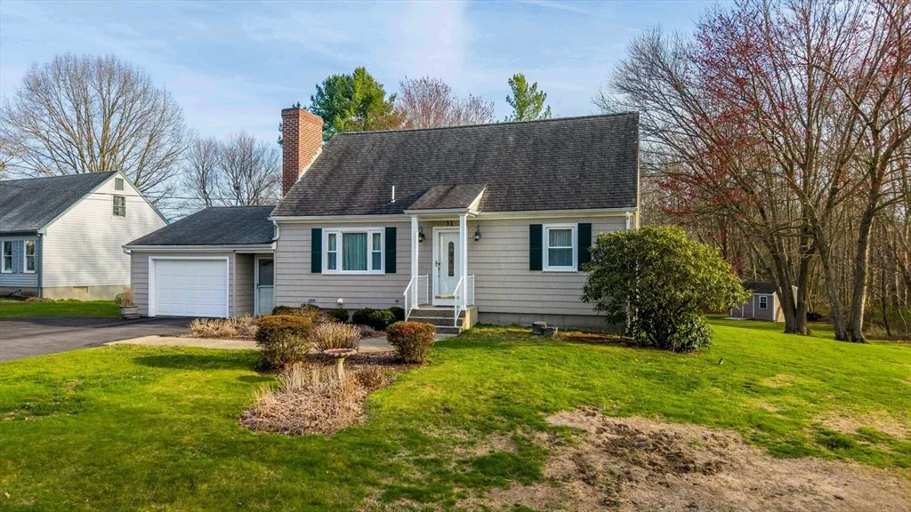 Photo of 51 Sandra Drive