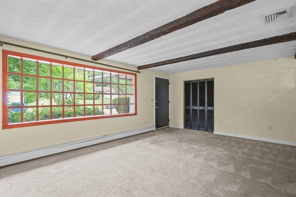 Photo of 32 Prior Drive
