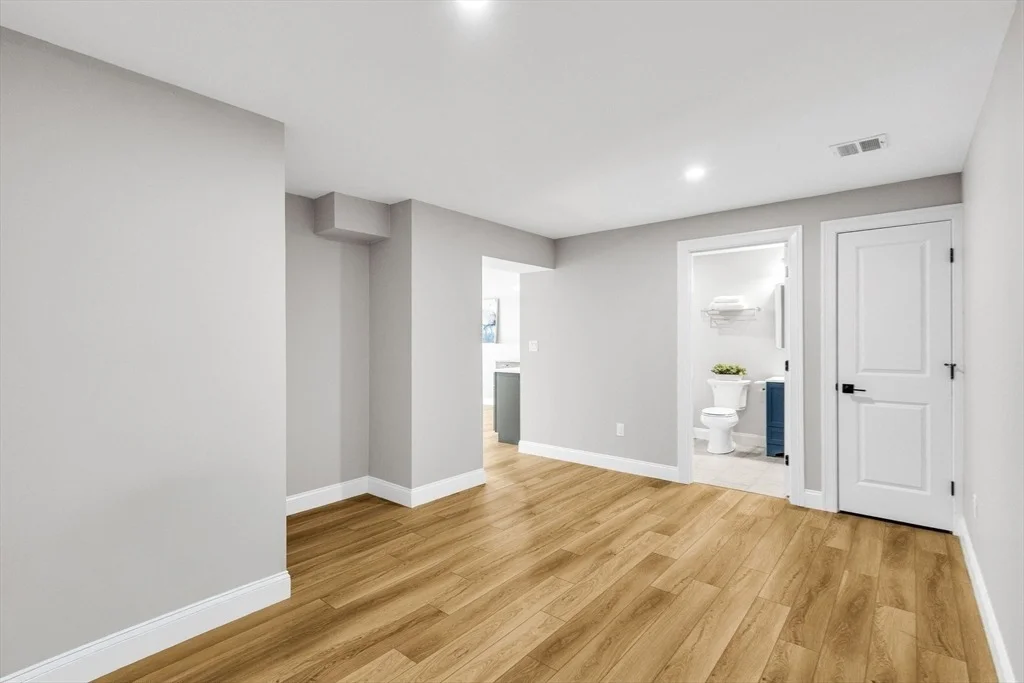 Photo of 3 Oak Meadow Cir