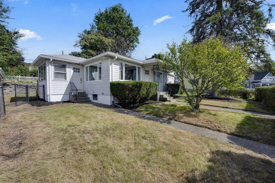 Photo of 79 Chilmark St