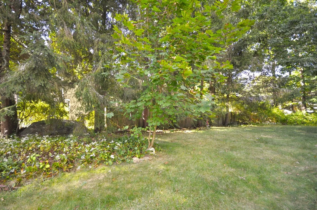 Photo of 122 Sunset Dr