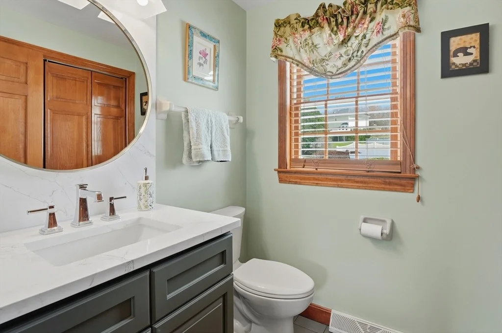 Photo of 99 Highland View Drive
