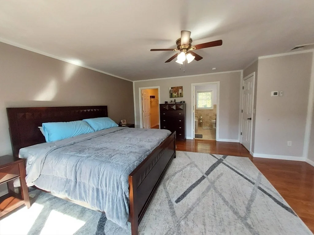 Photo of 71 Eagle Dr