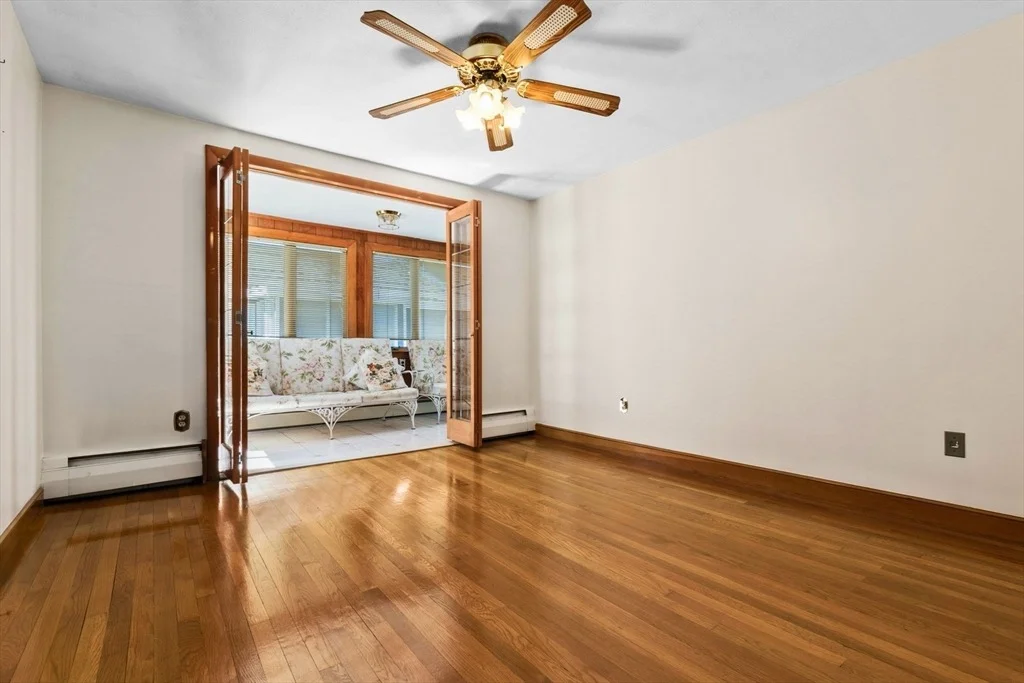 Photo of 33 Lantern Rd