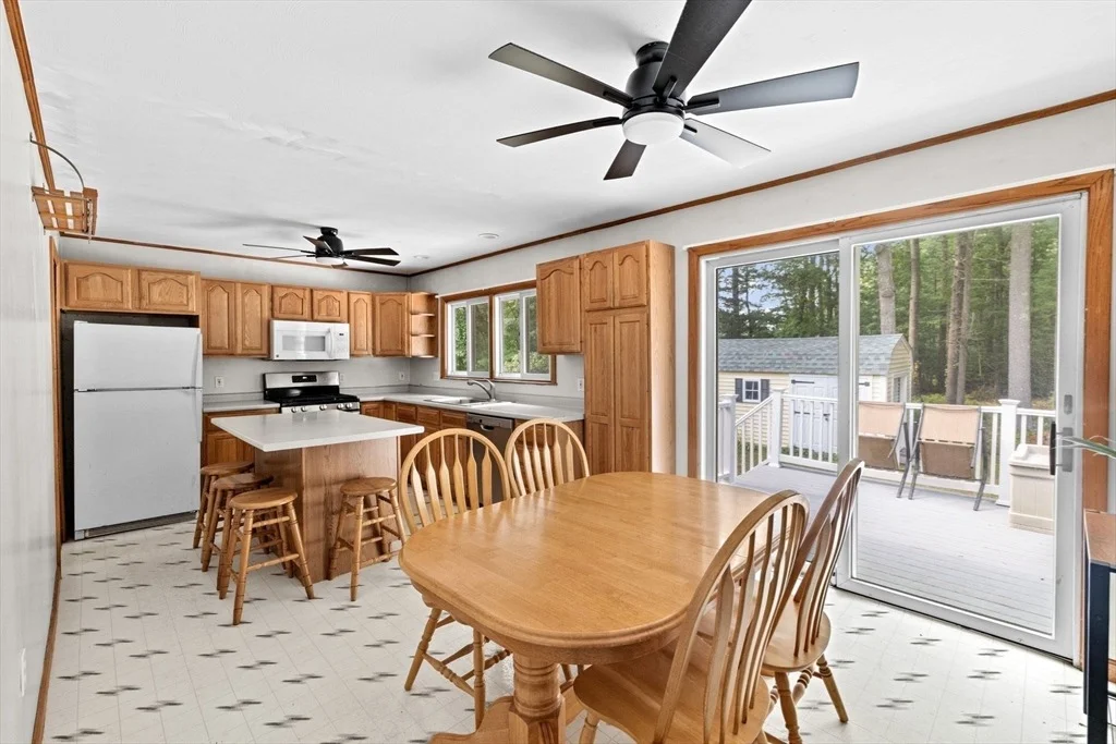 Photo of 244 Flaggler Dr