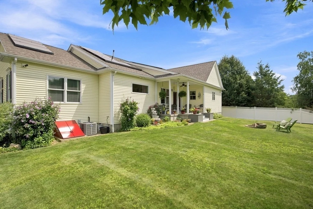 Photo of 135 Lancaster Dr