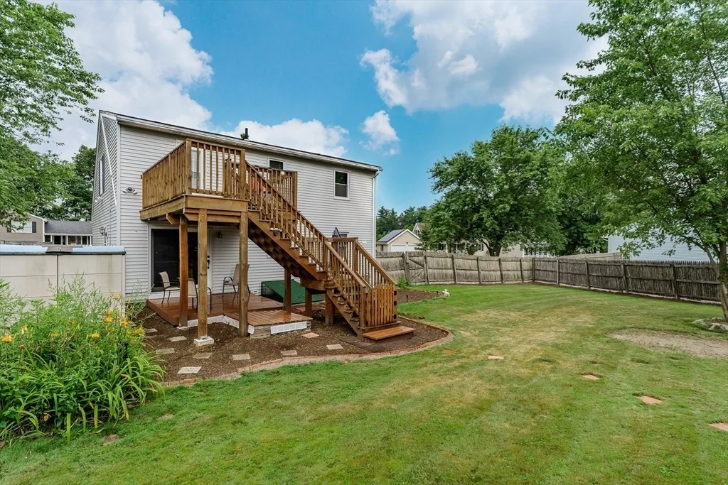 Photo of 43 Elaine Dr