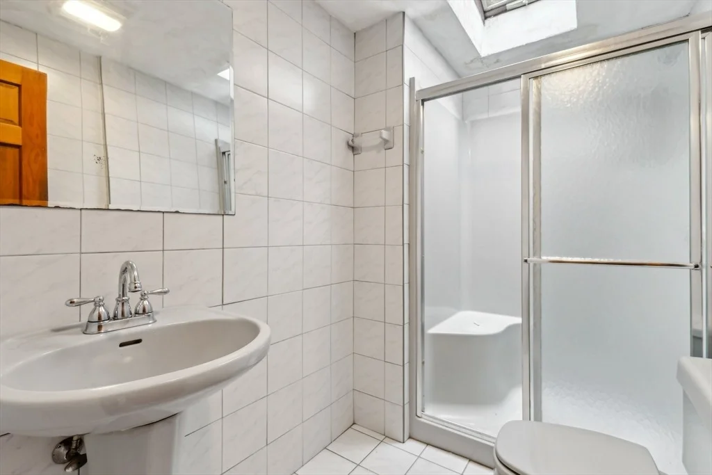Photo of 24 Richard Dr