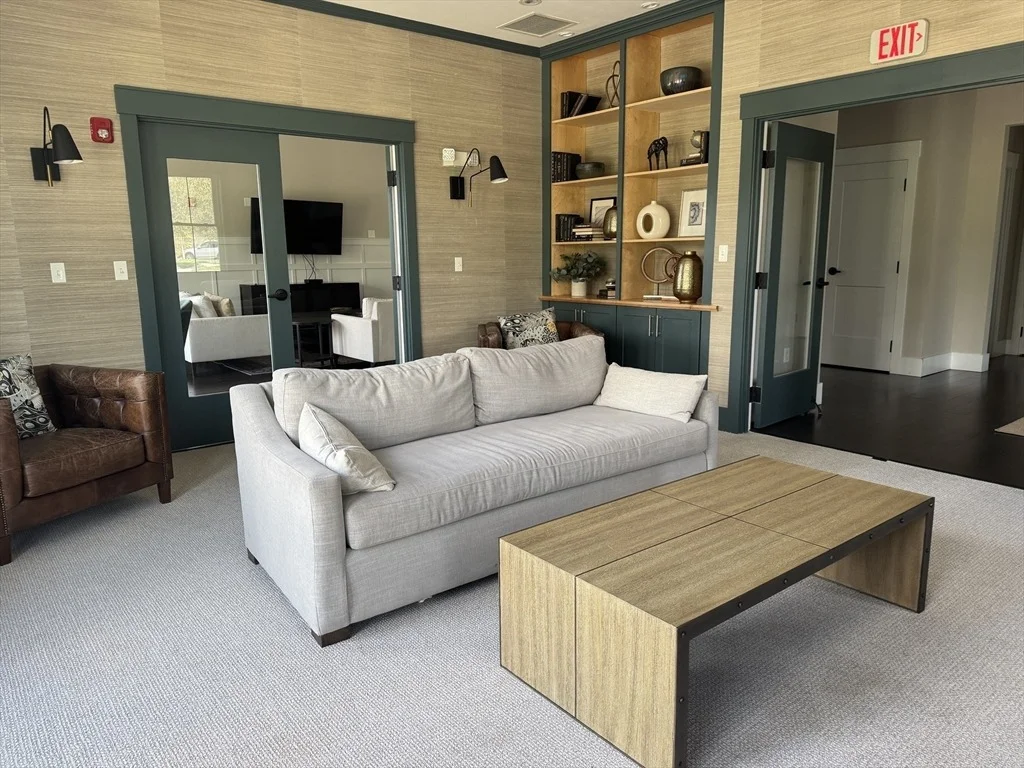 Photo of Unit 307 at 1 Revolution Way