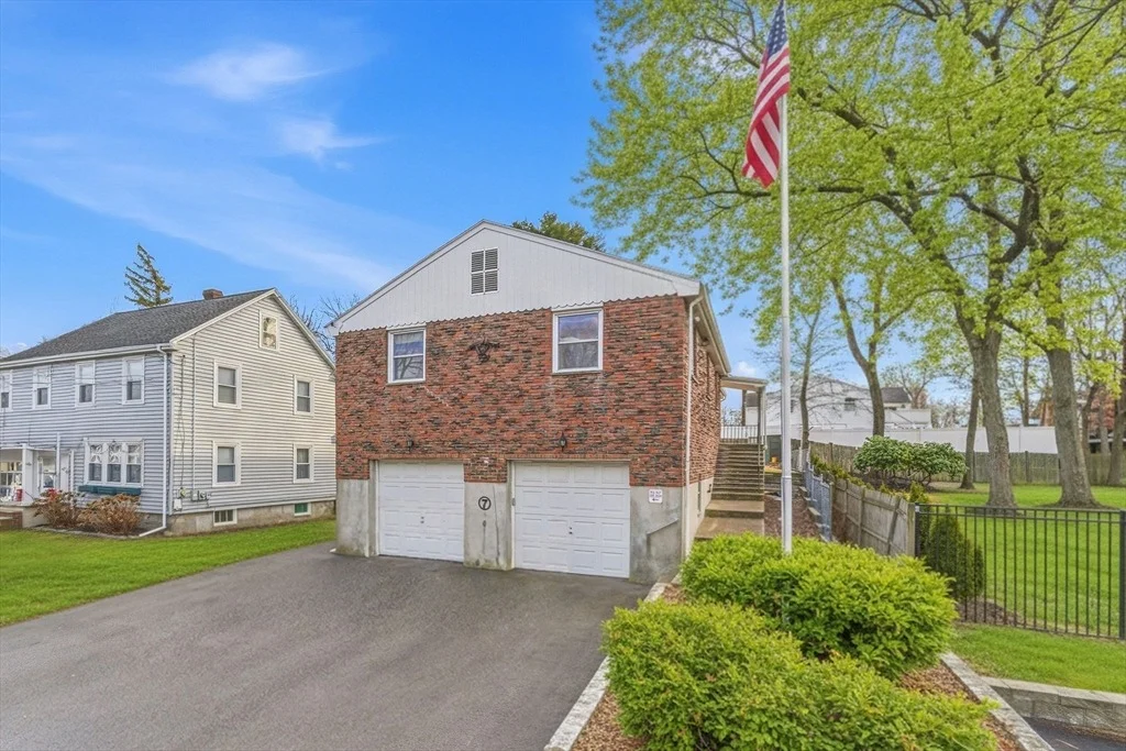Photo of 7 Carol St