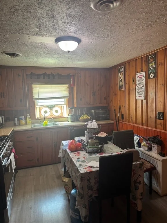 Photo of 95 Augustine St