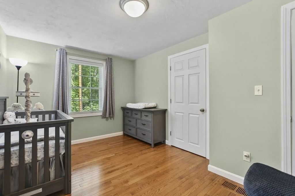 Photo of 33 Longley Rd