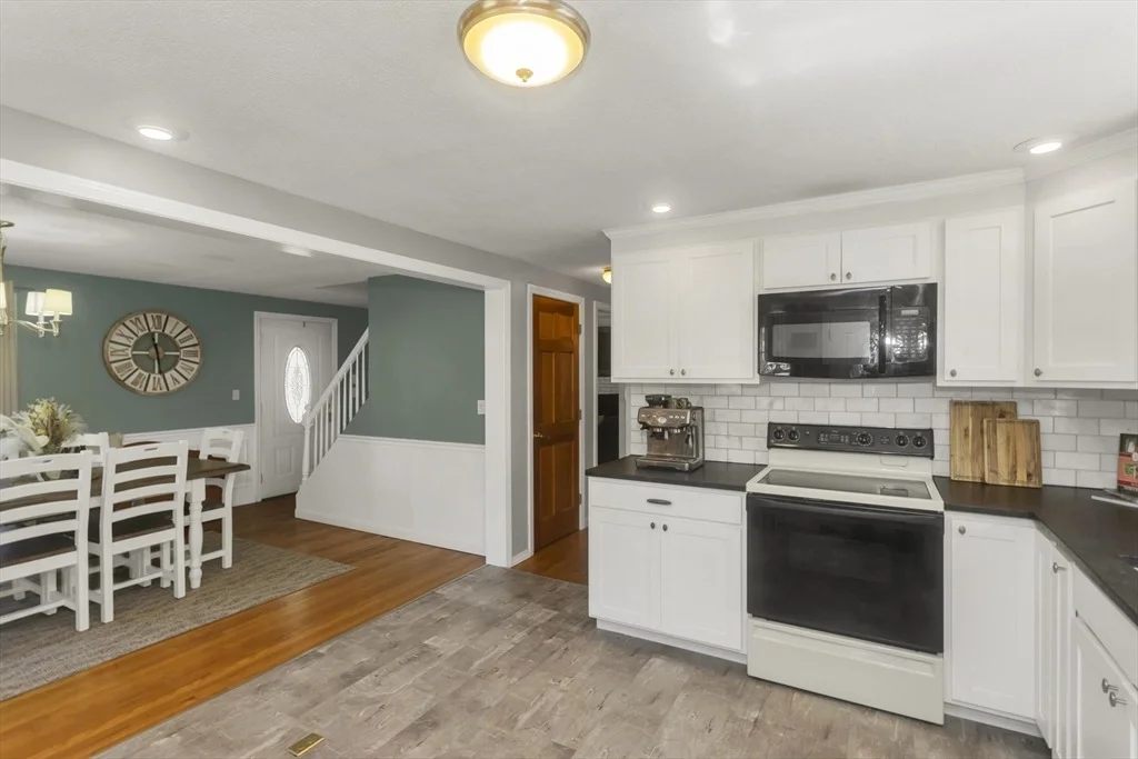 Photo of 16 Cranberry Dr