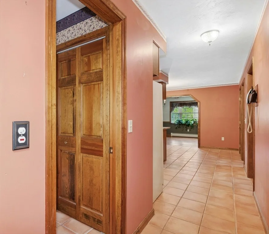 Photo of 19 Steppingstone Dr
