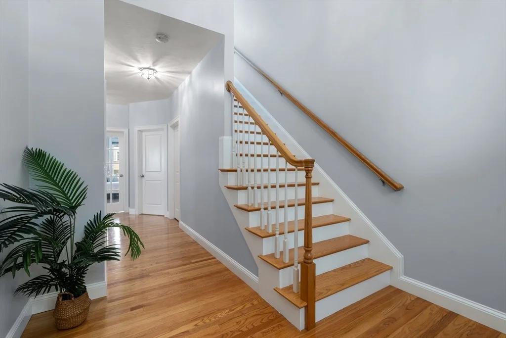 Photo of Unit 3 at 3 Monument Pl