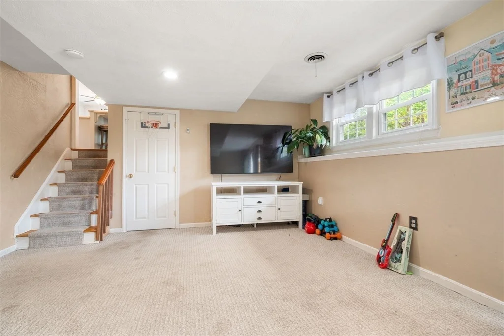 Photo of 2 Forbes Rd