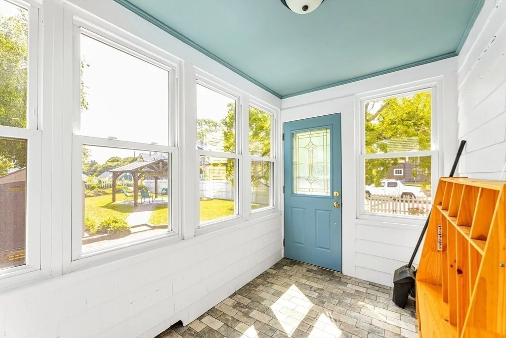 Photo of 15 Reddy Ave