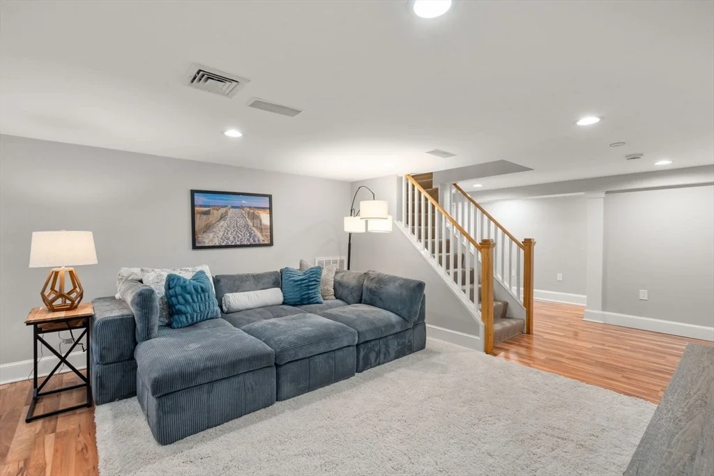 Photo of 6 Risley Rd
