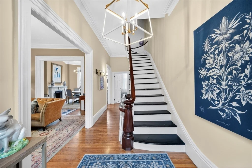 Photo of 27 Mattoon Street