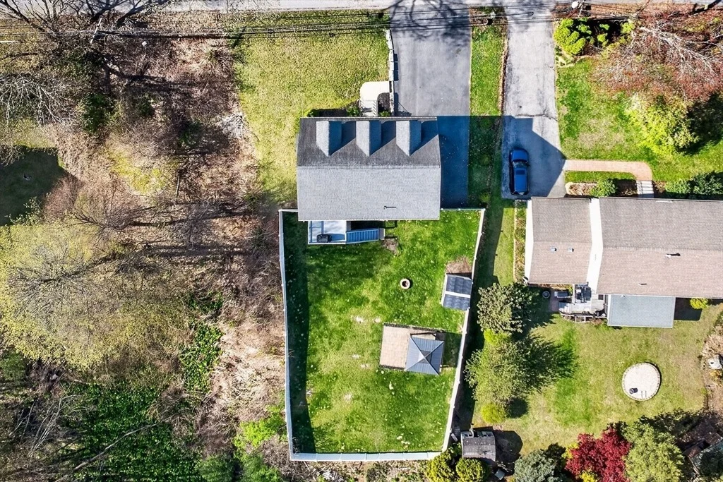 Photo of 219 River Rd