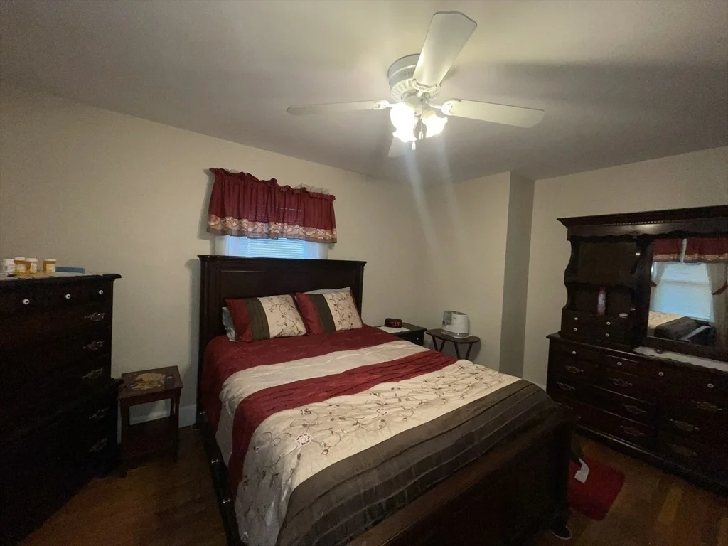 Photo of 384 Elliott St