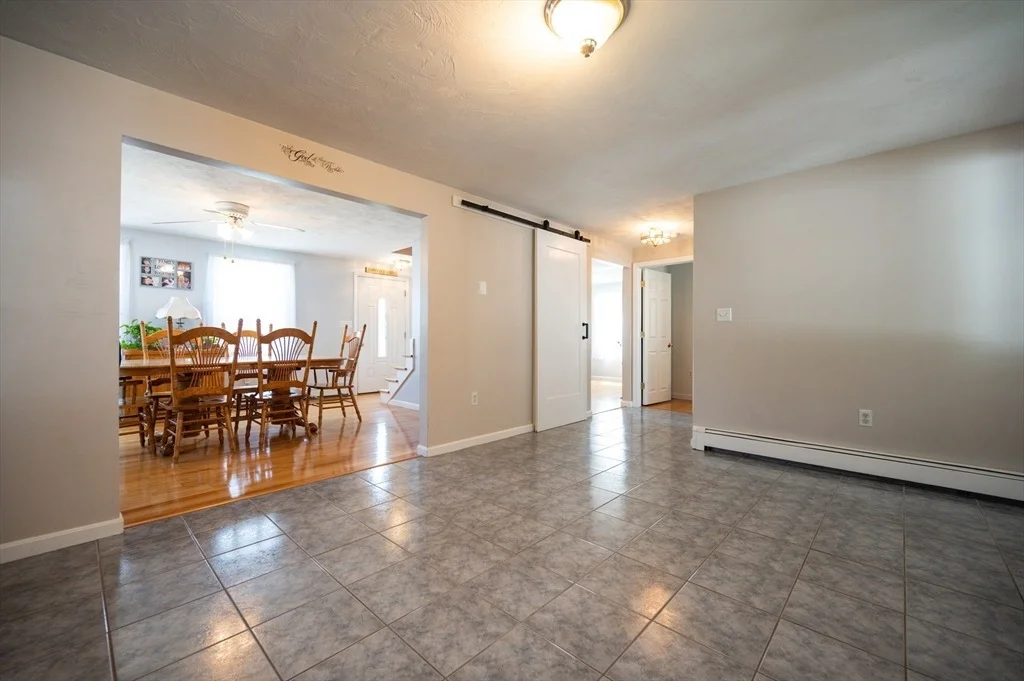Photo of 2 Garden St