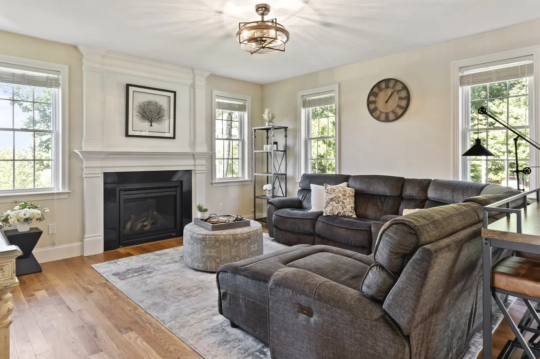Photo of 560 Shining Rock Dr