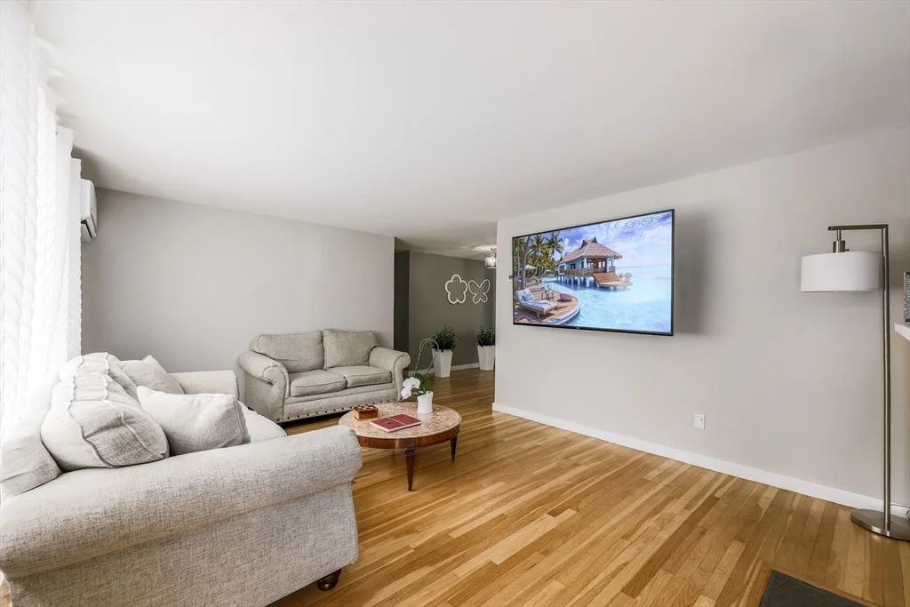 Photo of 12 Lilian Rd Ext