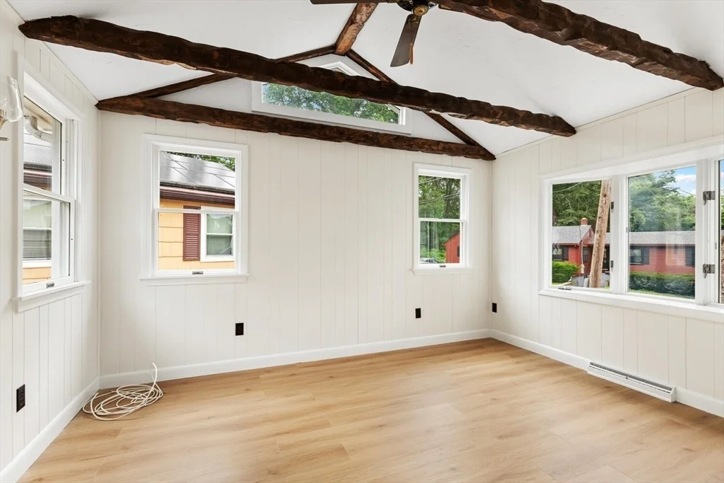 Photo of 86 Pennybrook Rd