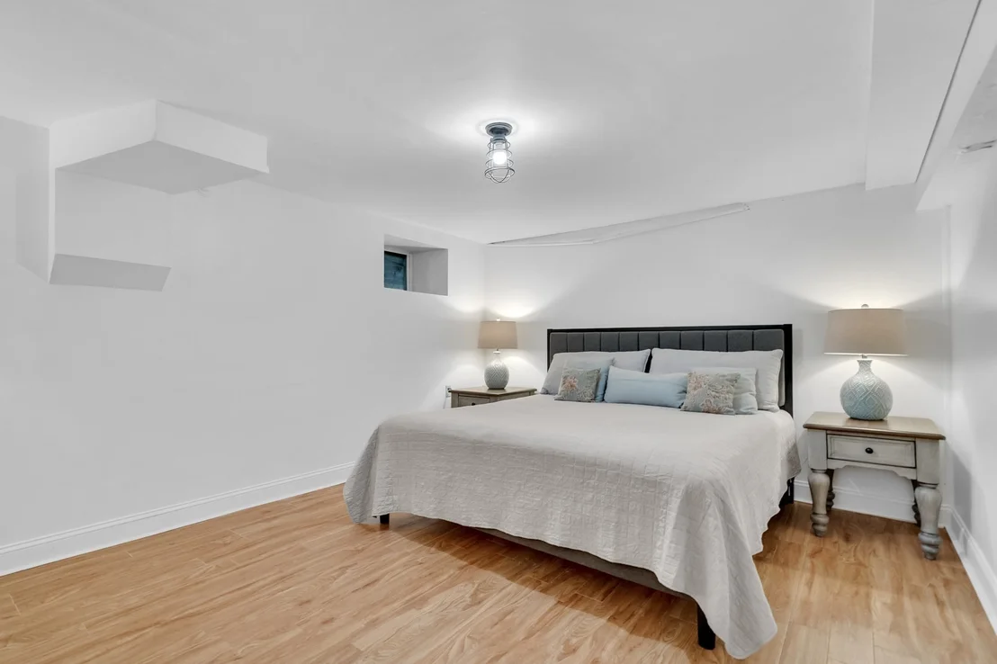 Photo of 32 Webster Rd