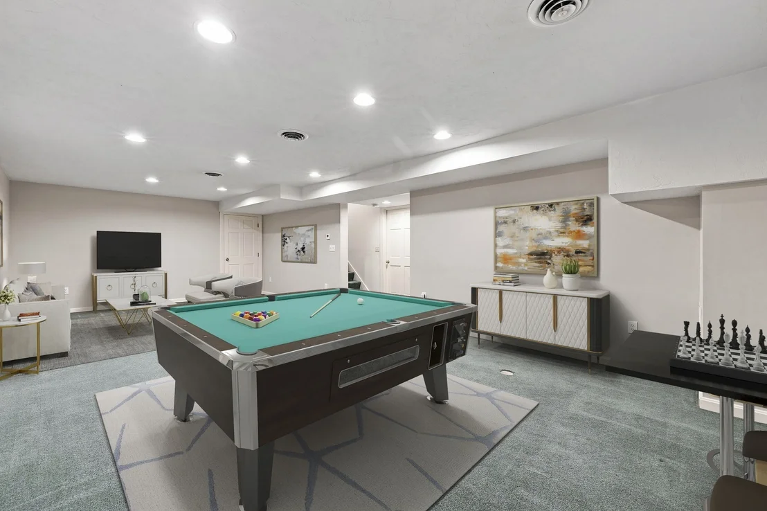 Photo of 4 Webster Cir